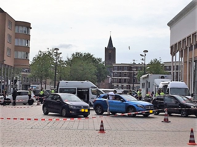 Bij Verkeerscontrole Op Stadserf: 49 Boetes En 6 Aanhoudingen